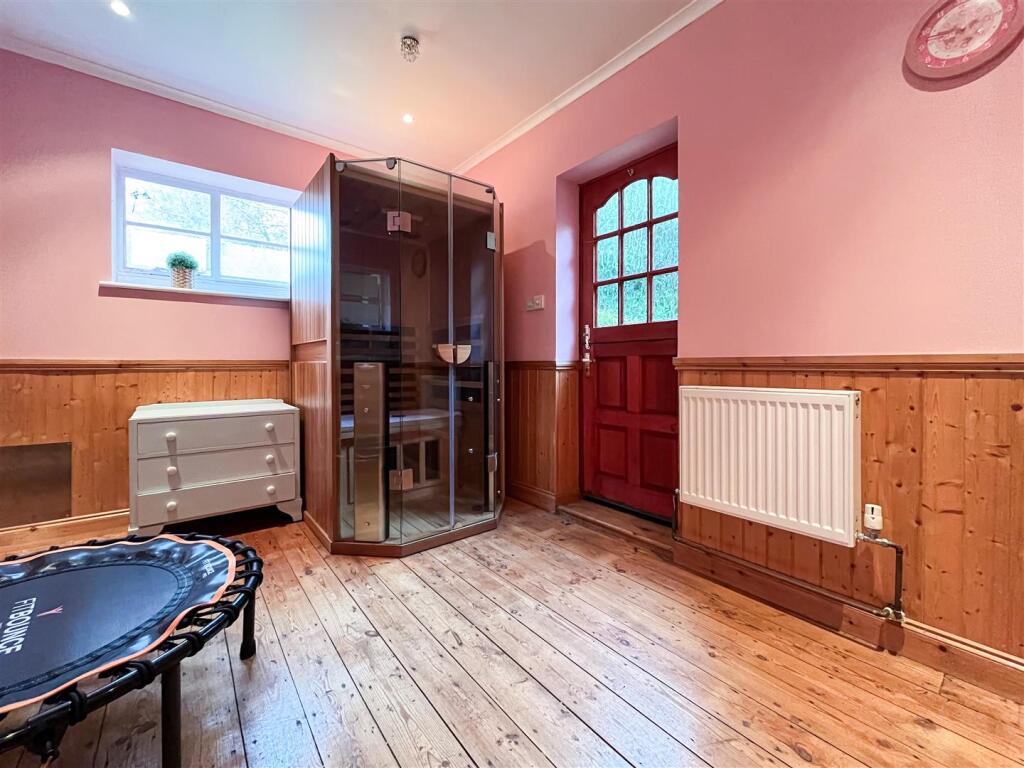 sauna room