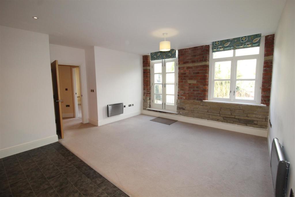 Living/Kitchen