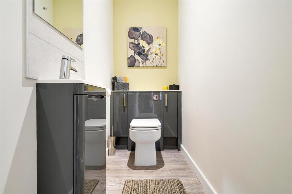 Ground floor WC