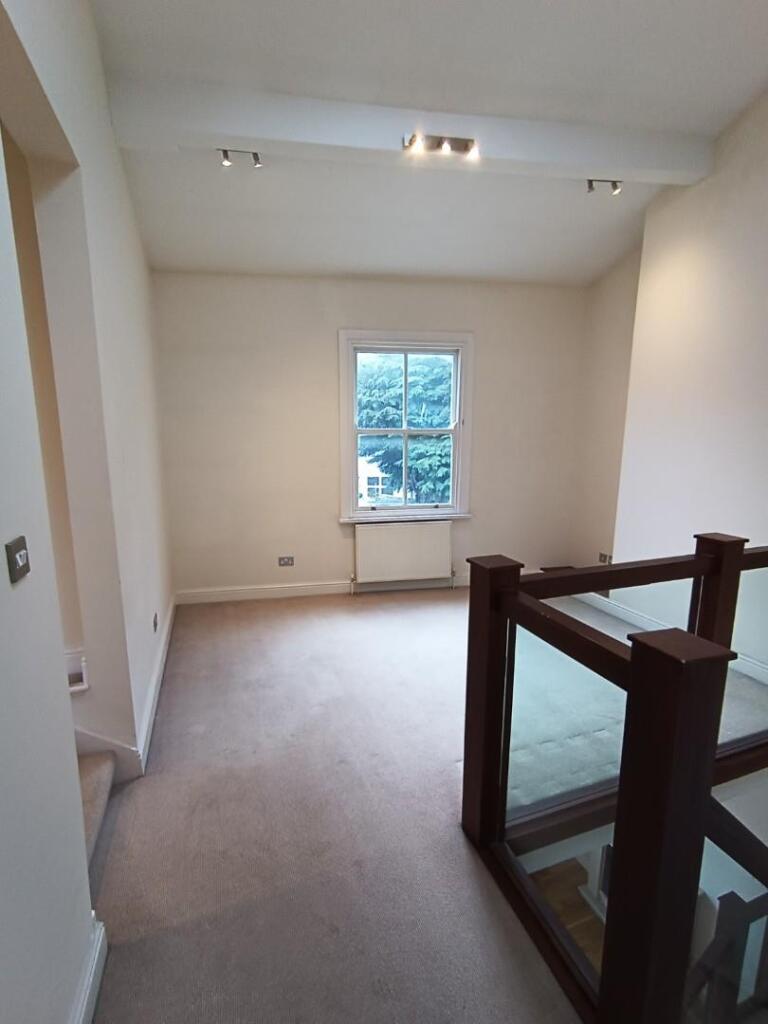 LITTLE PARKFIELD 8.jpg