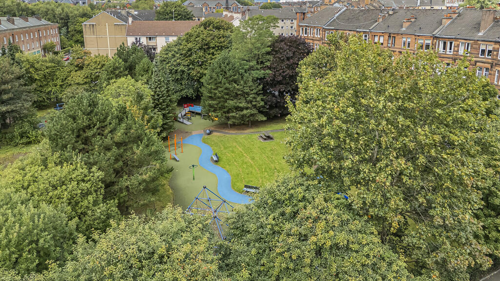 53-print-166 Quee...