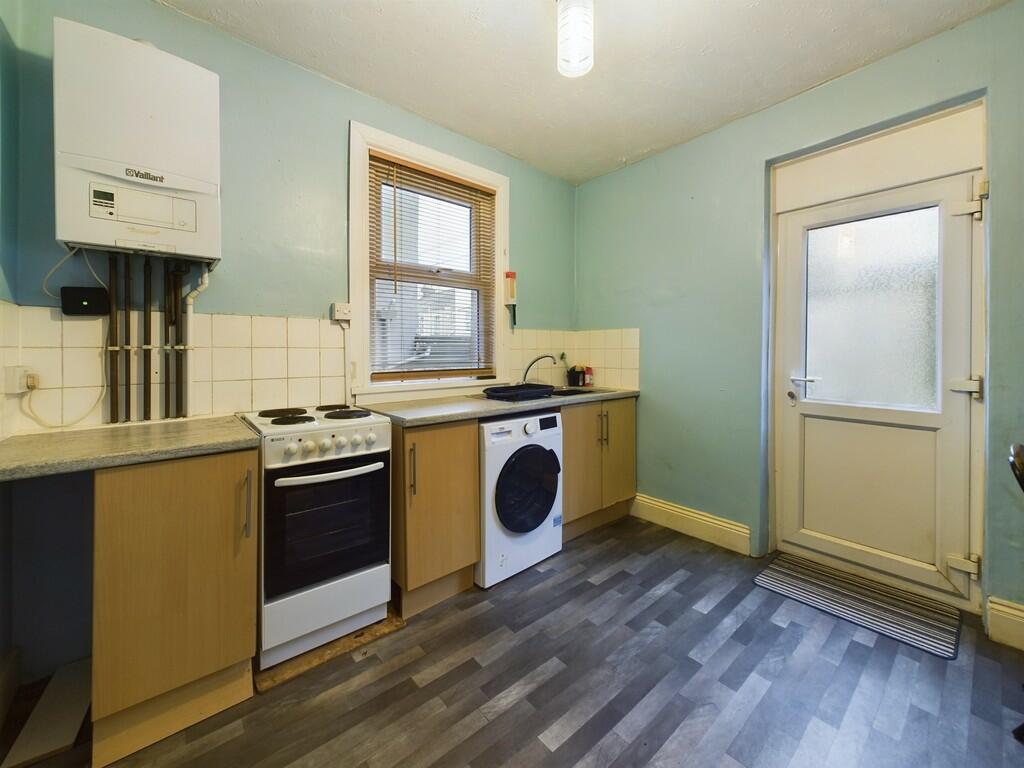 CAM03974G0-PR0066...