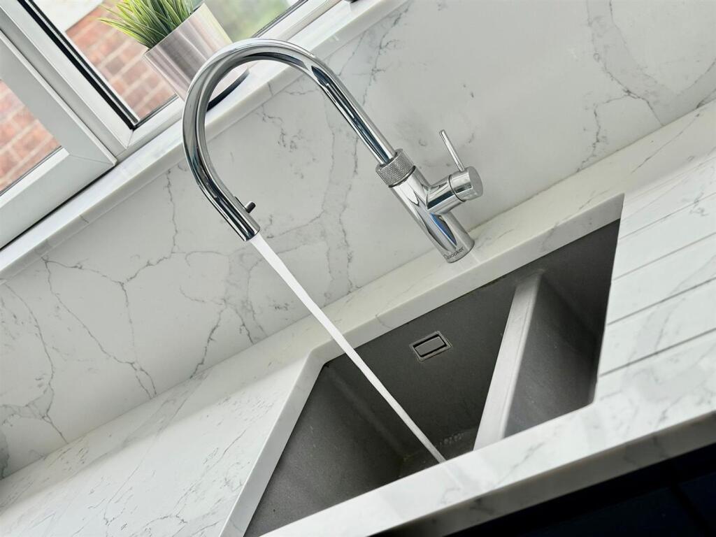 PHOTO-2025-07-15-10-12-30 3.jpg