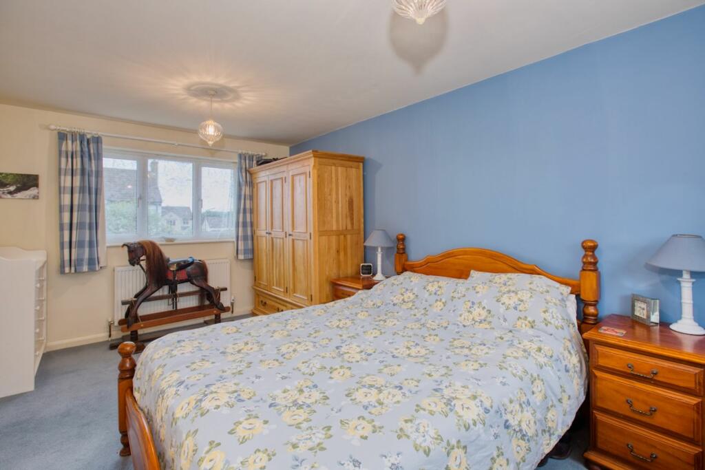 Large Double Bedroom with En Suite