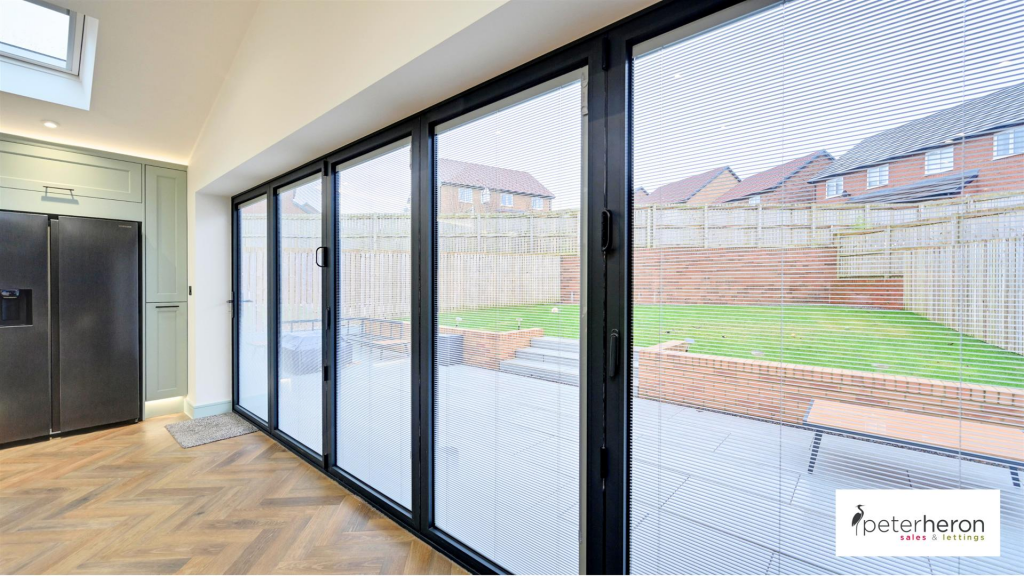 Open Plan Breakfasting Kitchen And Family Area