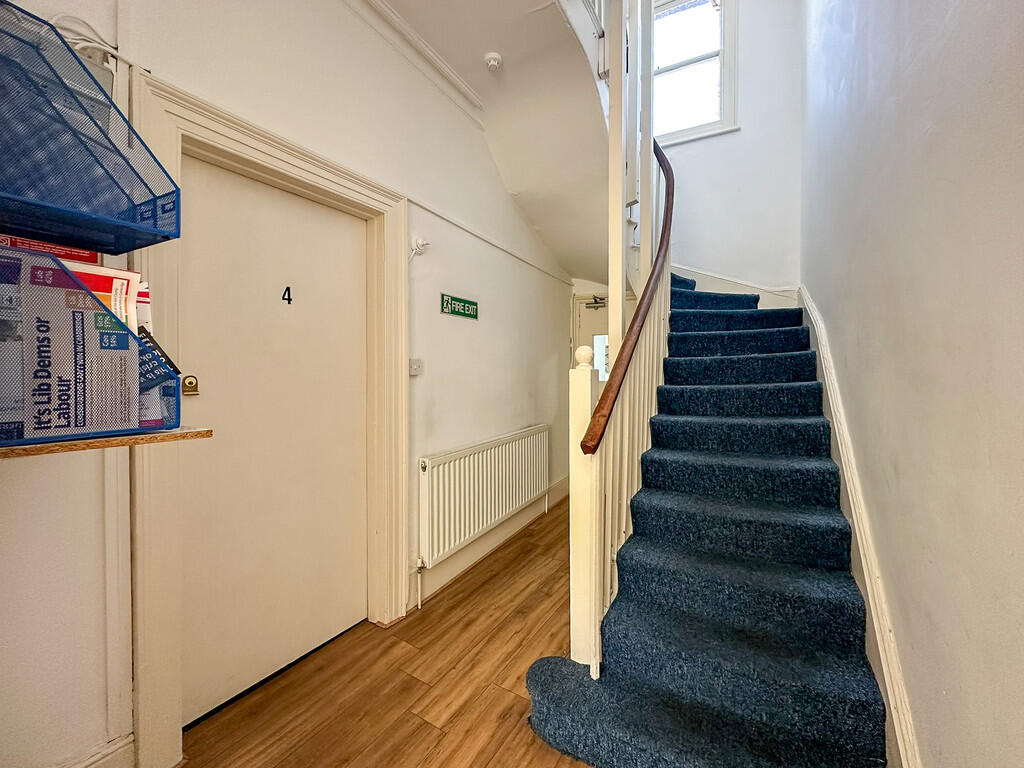 Stairs to 1st flo...