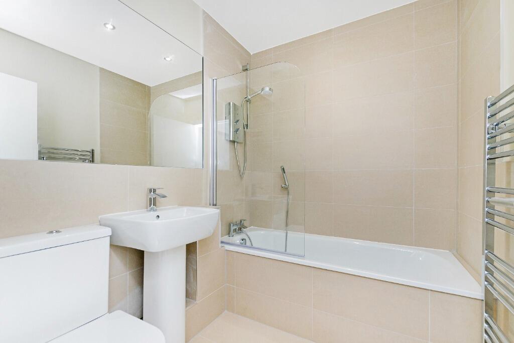 10_16938396774494.jp