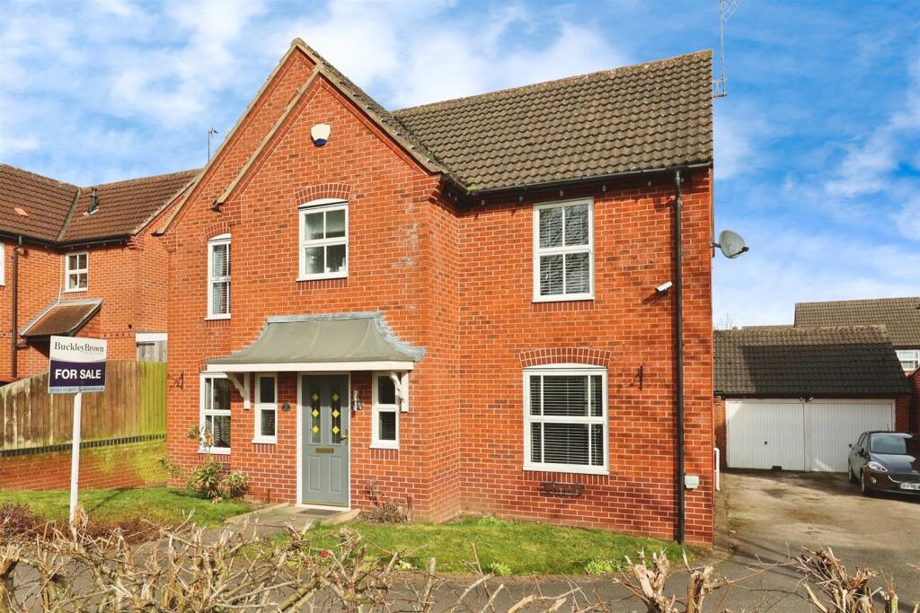 External with double drive and garage