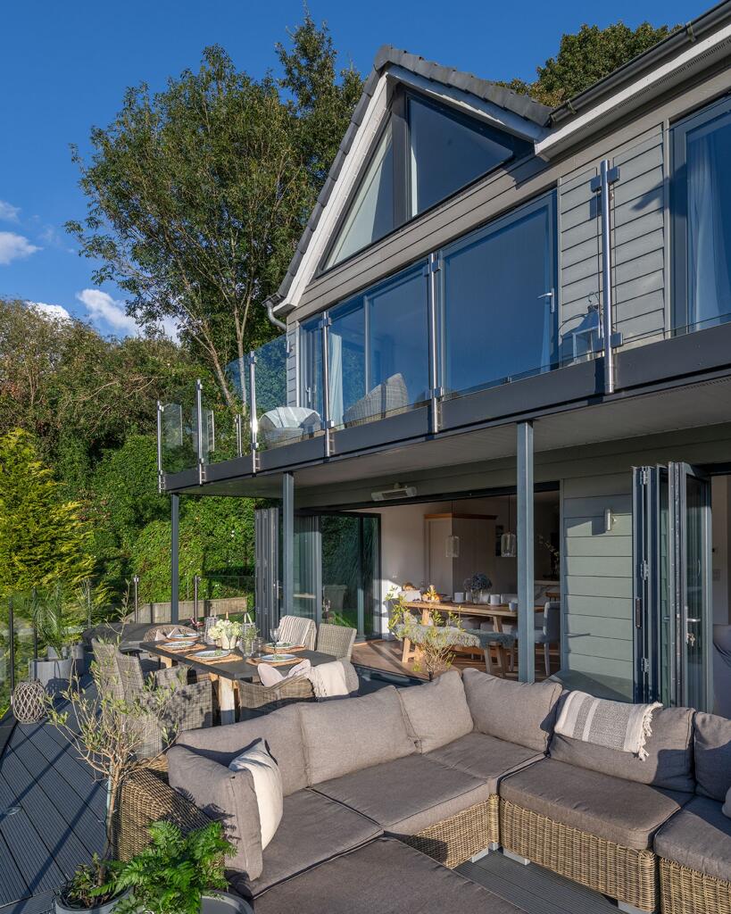 Jonswood_External