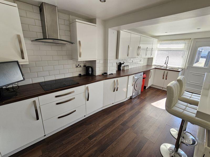 Kitchen/Breakfast Room Additional Image 