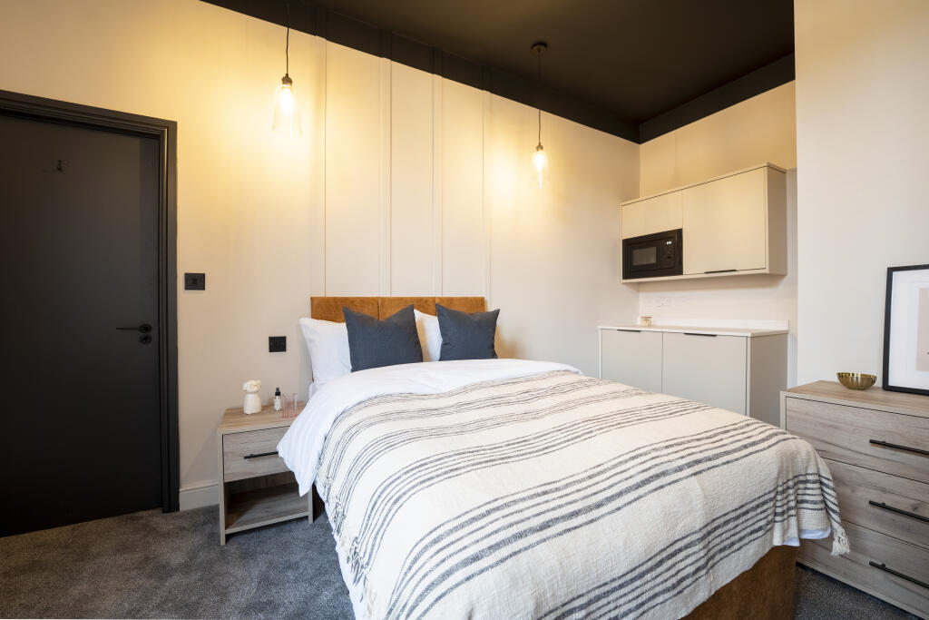 DaviesProperty-520StretfordRdPHOTOS-46.jpg