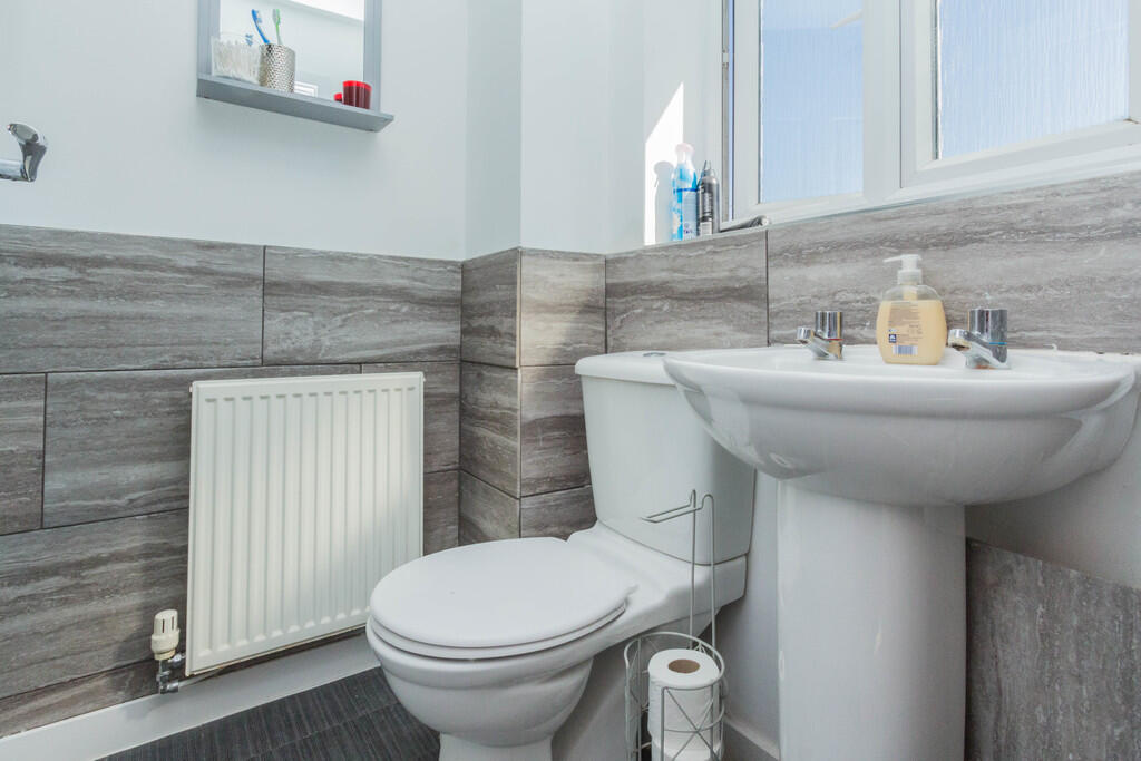 En Suite Shower R...