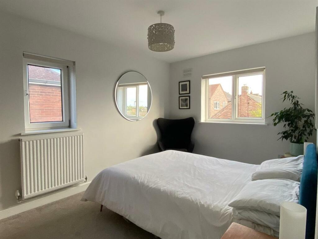 Bedroom One.jpg