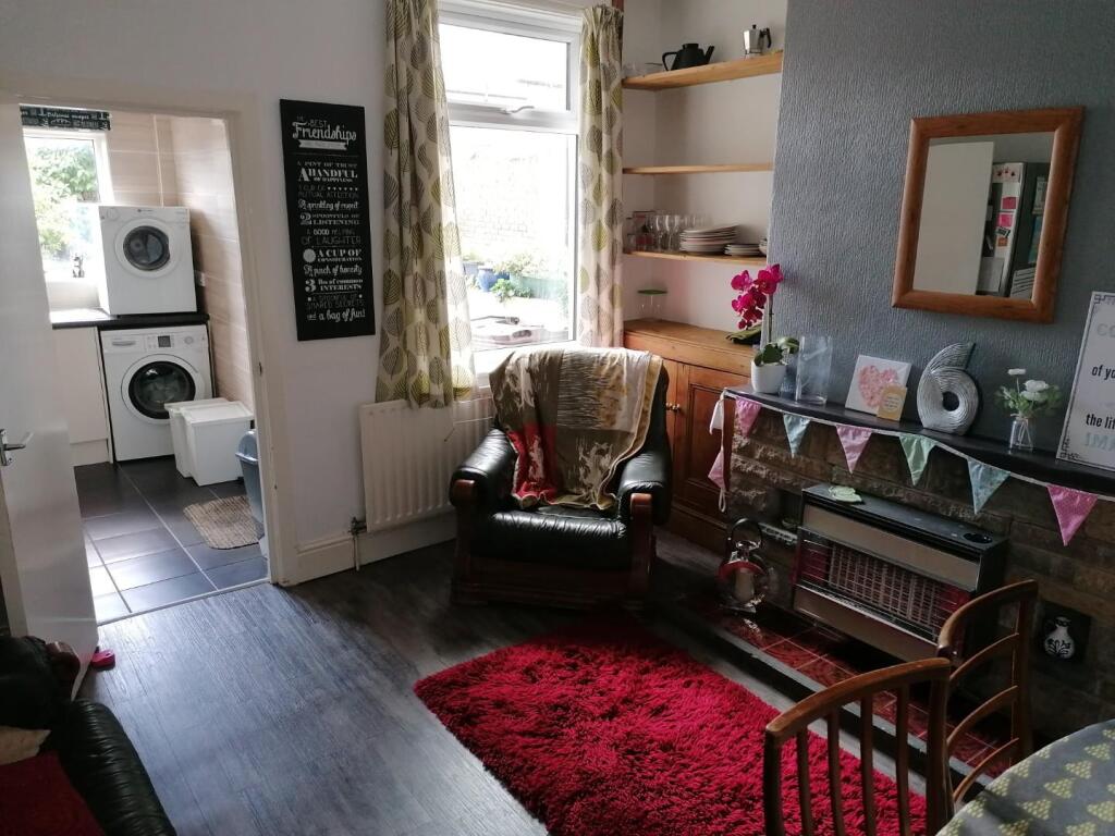 459 Springvale Road - Lounge 2.jpg
