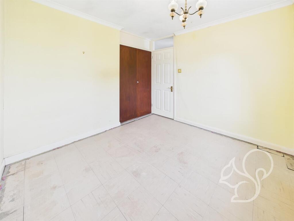 second bedroom