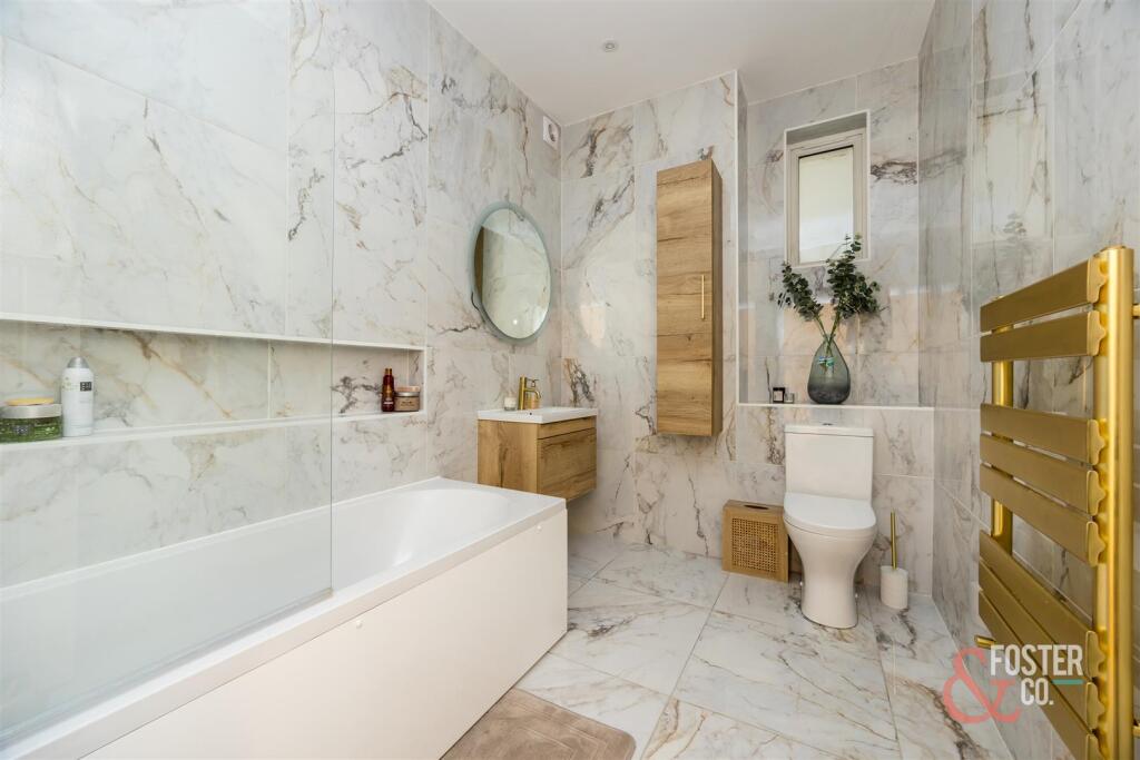 Kingsway, 305, Flat 1-7.JPG