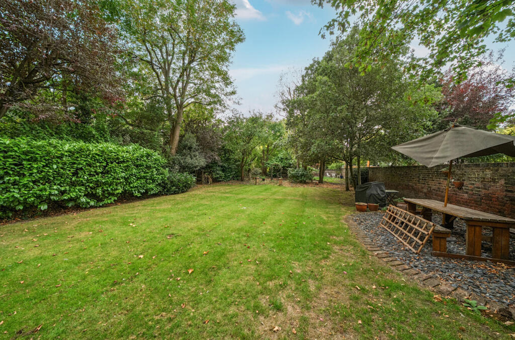 1360584-18-68dd31...