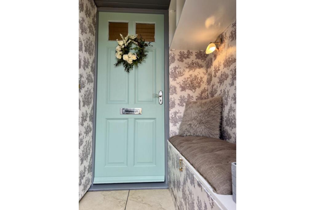Covered Porch
