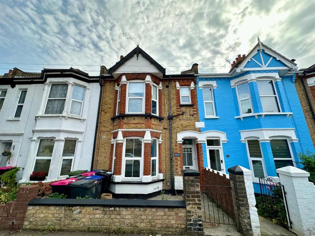 PHOTO-2025-10-02-16-09-02 13.jpg