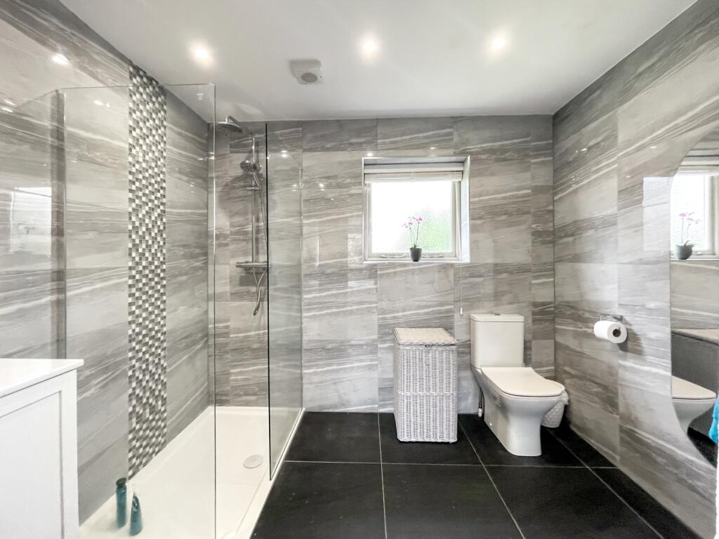 Ensuite2