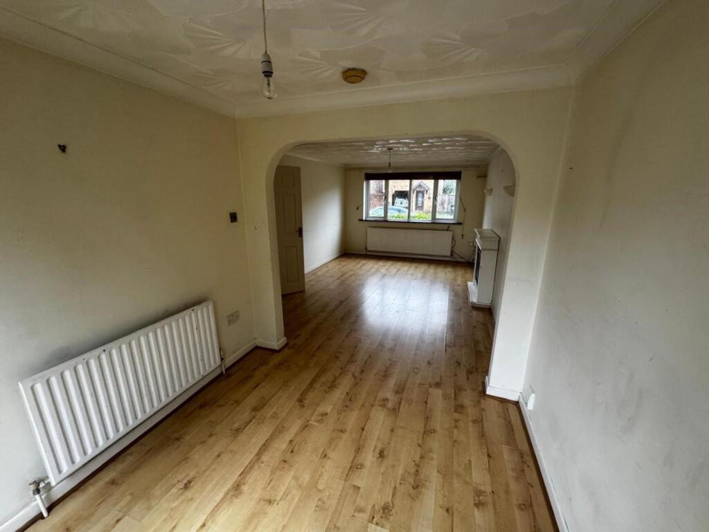 dining room.jpg