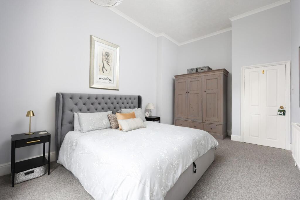 1 Redland Court 14.JPG