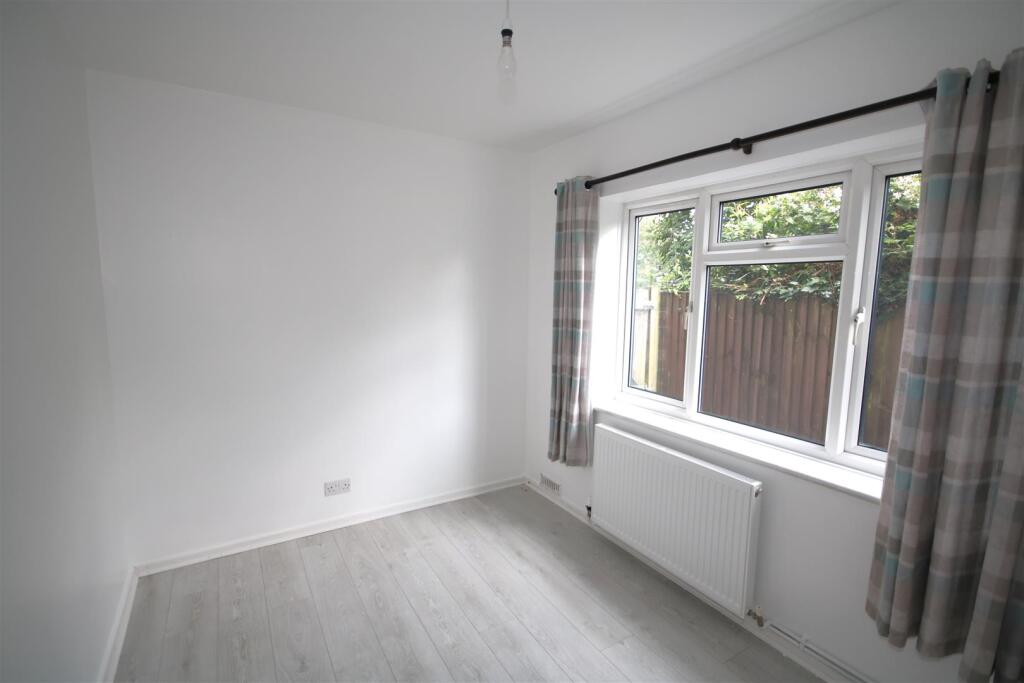 Bedroom 2a.JPG