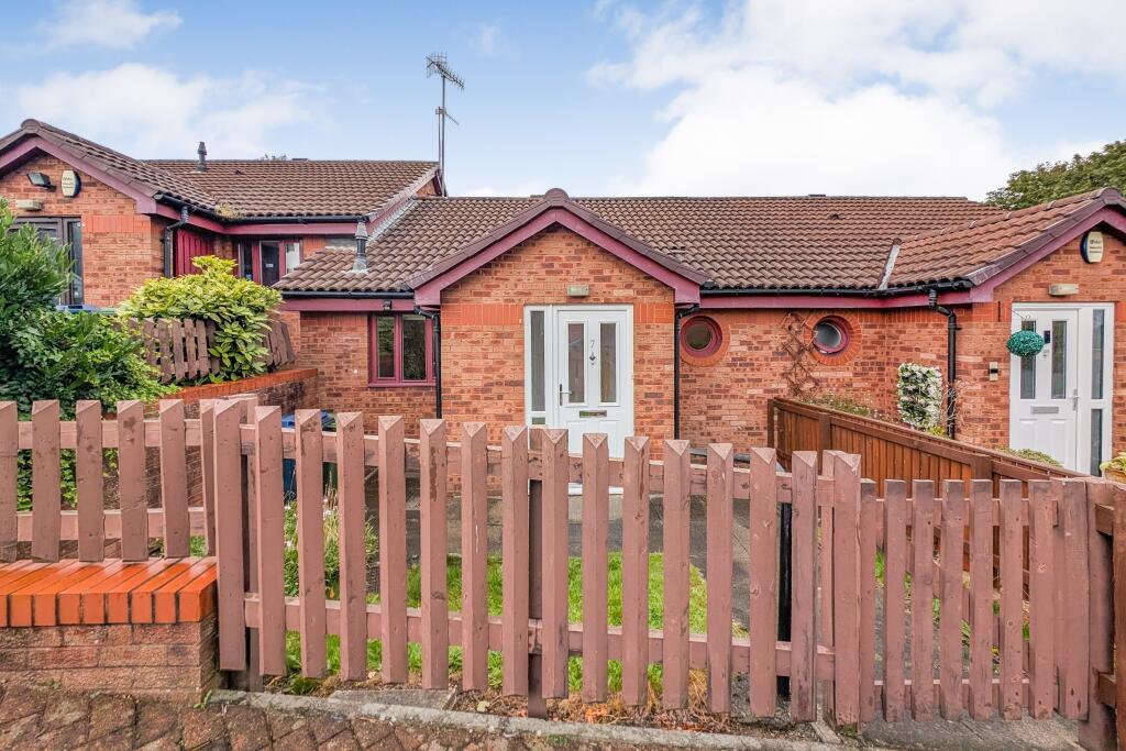 7 St. Patricks Walk, Gateshead, Tyne And Wear, NE10 9HF