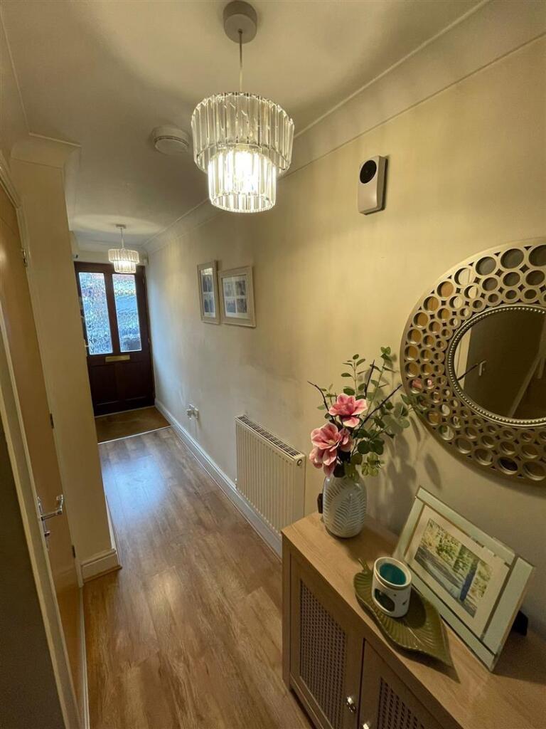 WhatsApp Image 2025-10-17 at 16.07.49_bbc1fc70.jpg