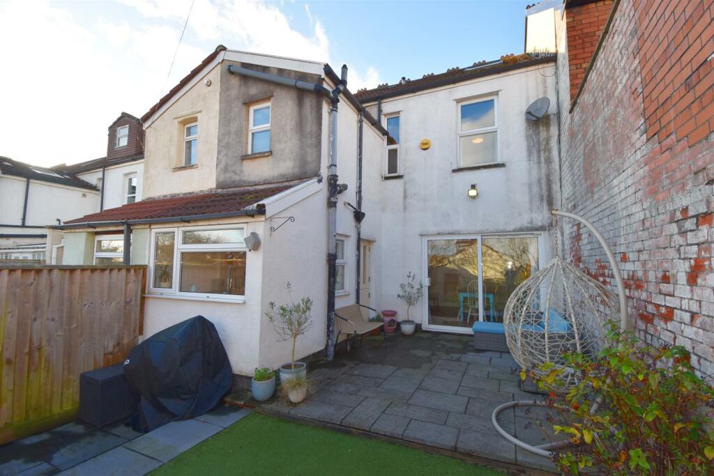 Rear garden and patio.jpg