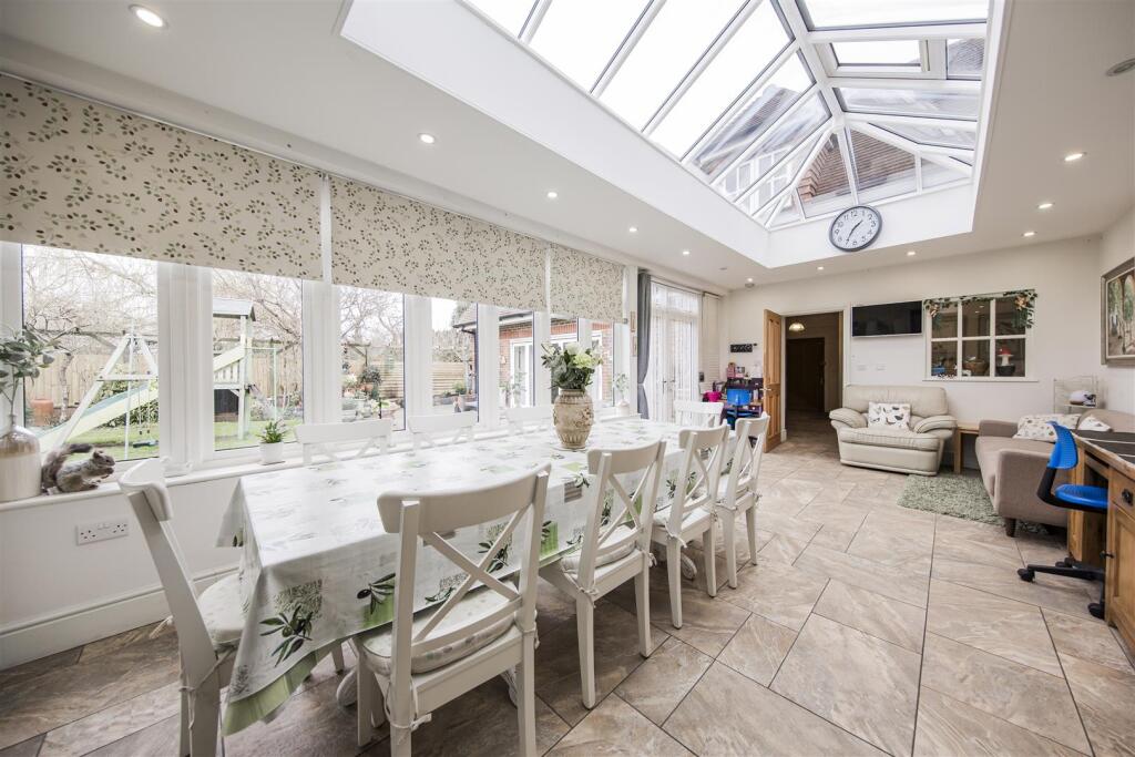 Orangery Dining