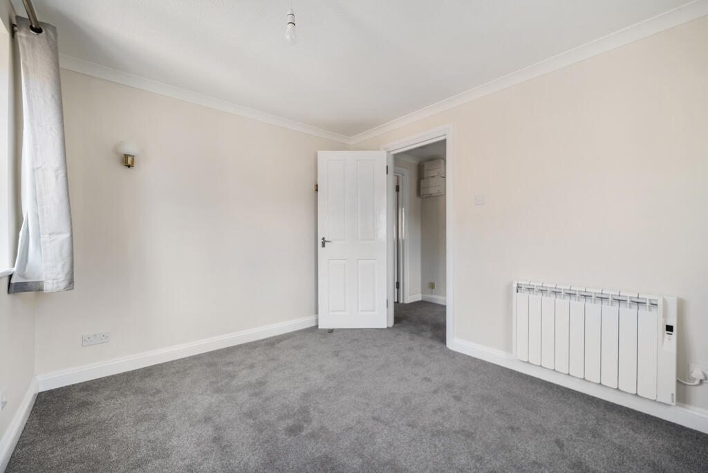 1324275-5-687e04c...