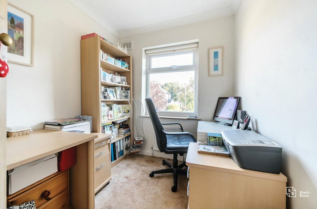 Bedroom Fouur