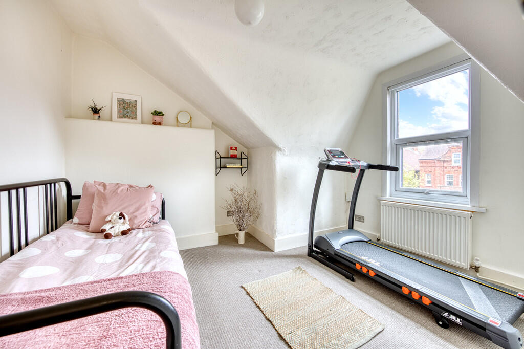 Bedroom 2a