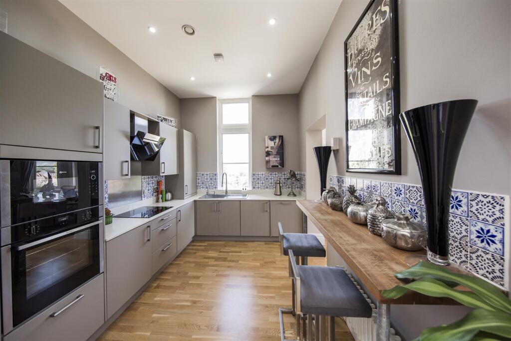 Kitchen Breakfast Room