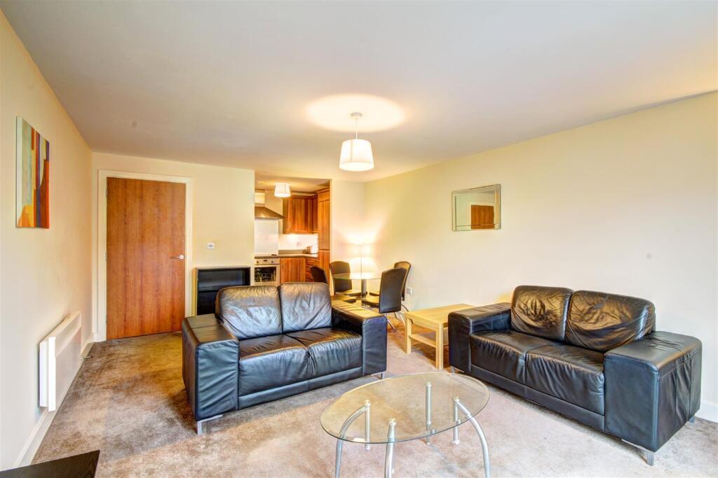 IMG_2450_1_2_3_4_fused