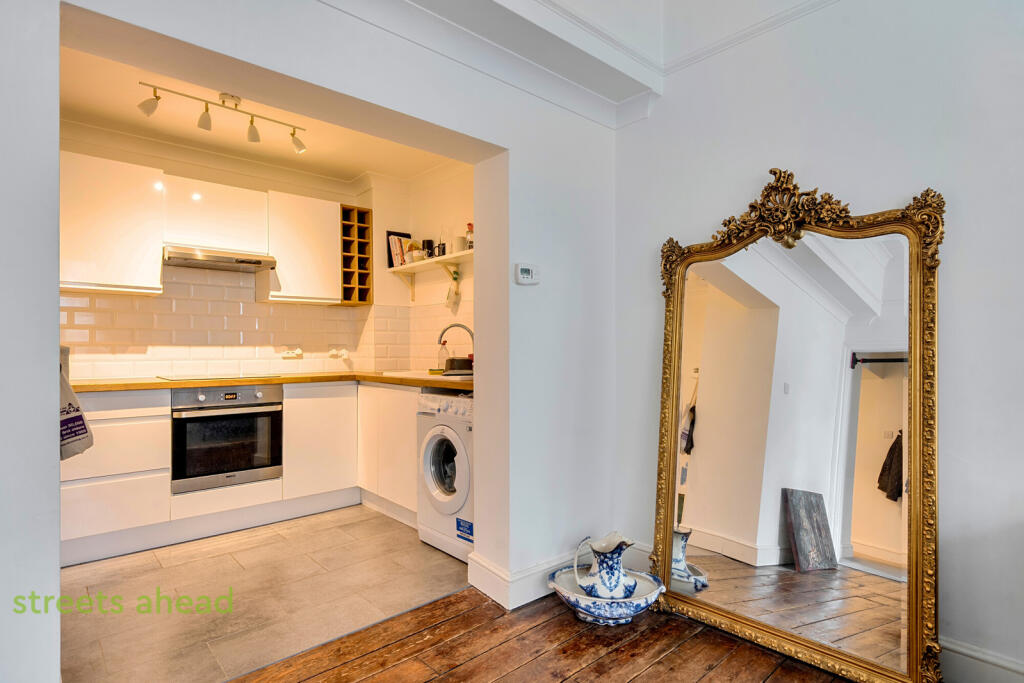 c9a4c504-2ace-474...