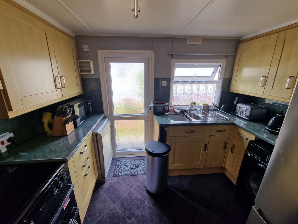 Kitchen-angle 3