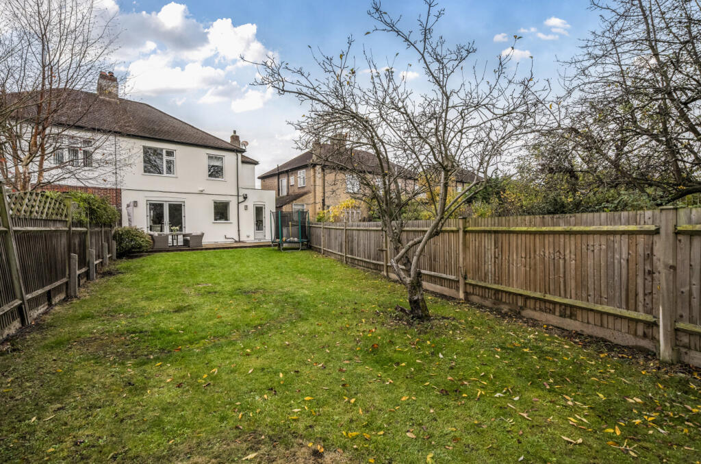 1376684-4-69132c8...