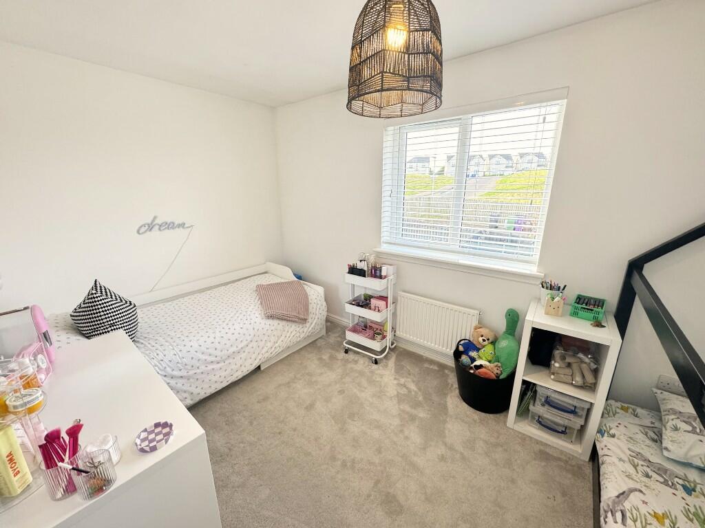 Bedroom 2 (1)