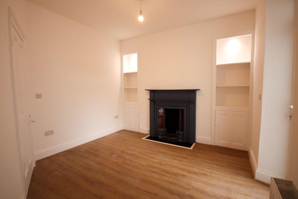 Middle Reception Room