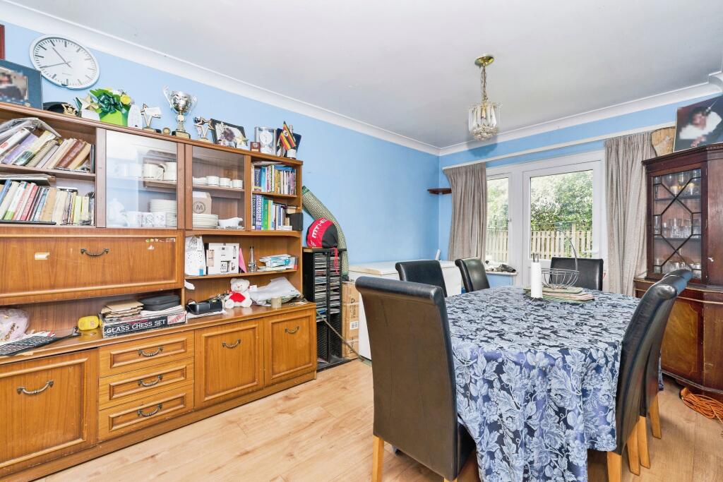 1597628_05 2024-04-27 19_15_33