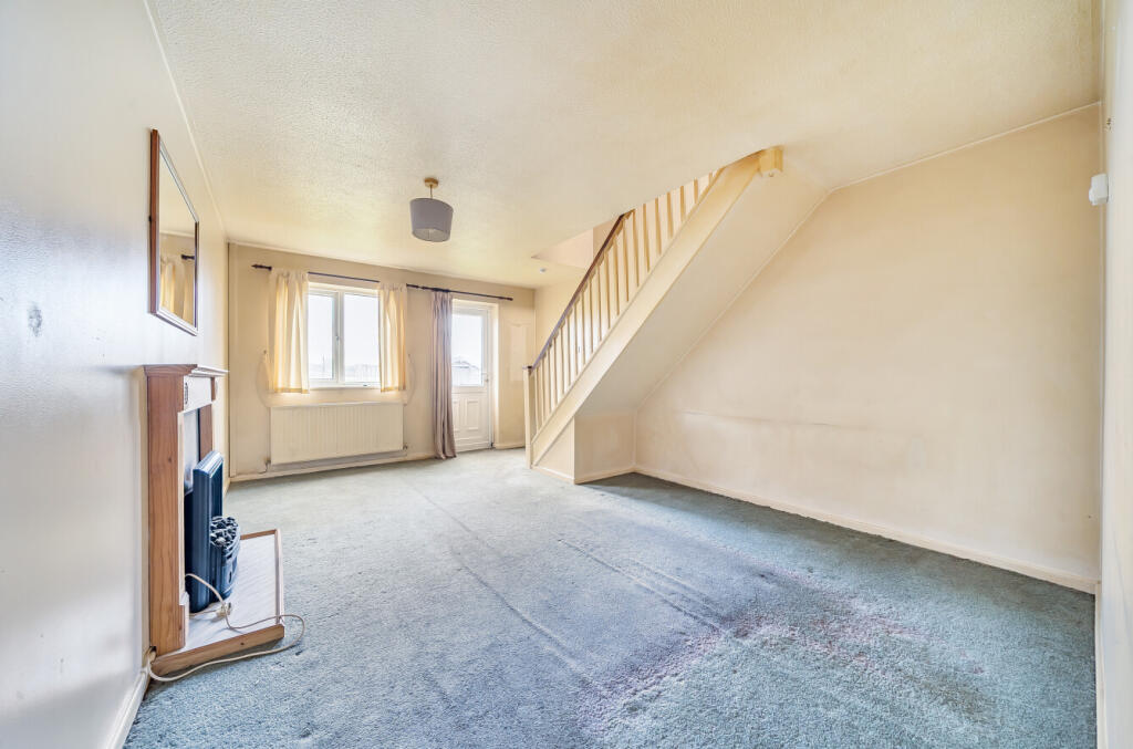 1370896-12-68f658d84bc17