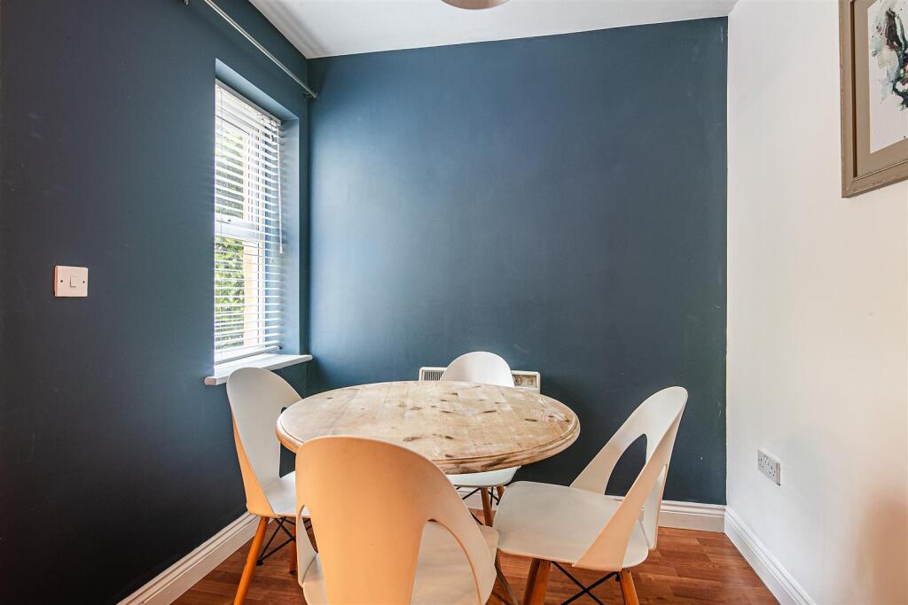 Dining area off the kitchen