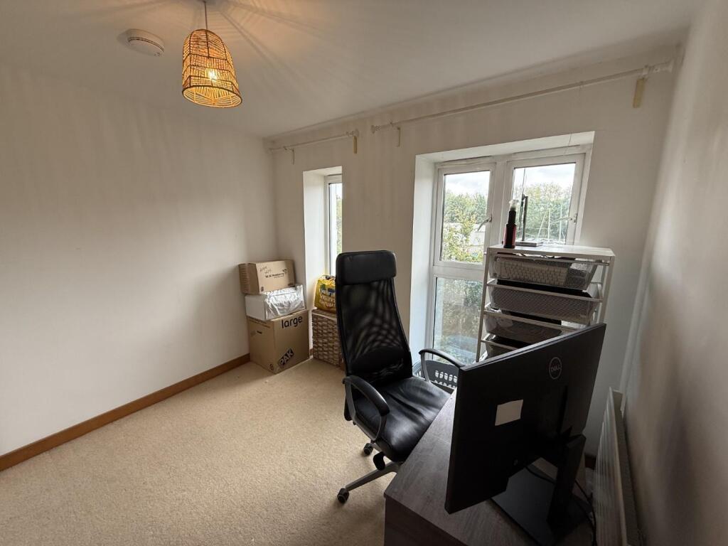 Bedroom 2.jpg