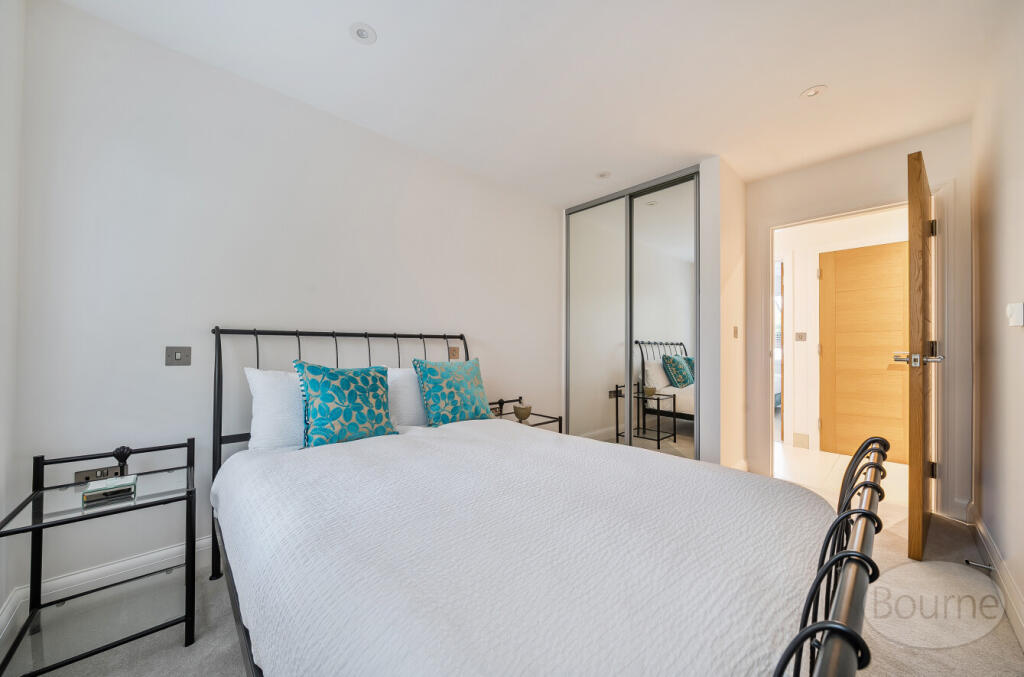 662204c8-1413-467...