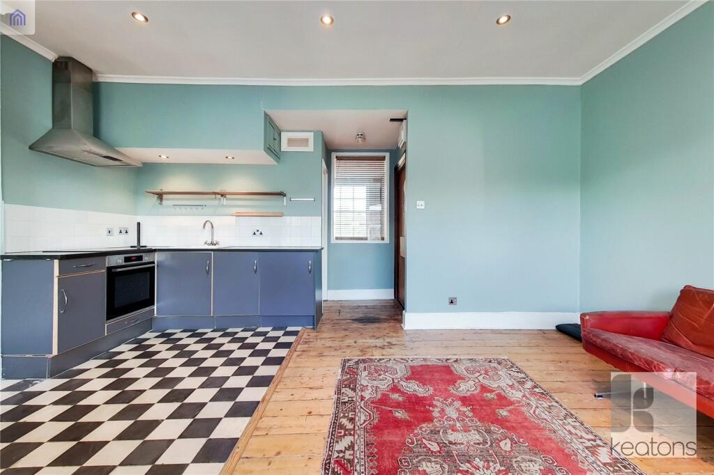 Living Room/Kitchen