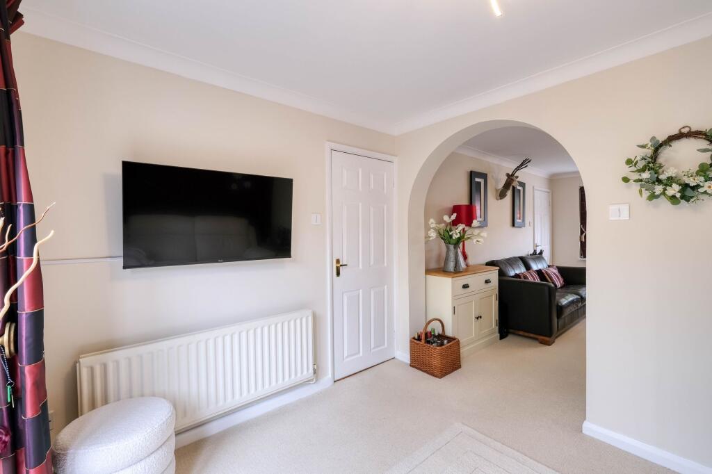 Thornbury Lane, Redditch, B98