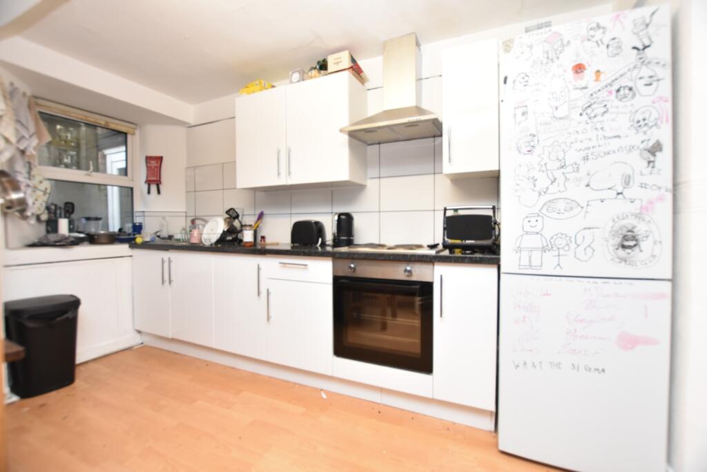 Kitchen 2