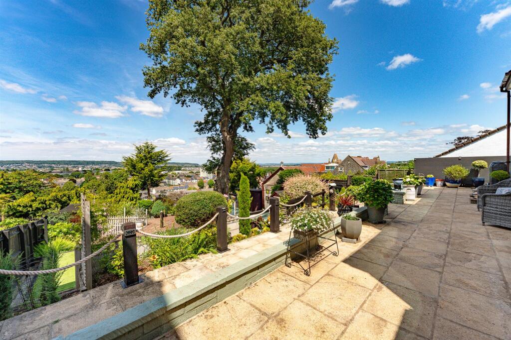 5 Rochester Close 9.jpg